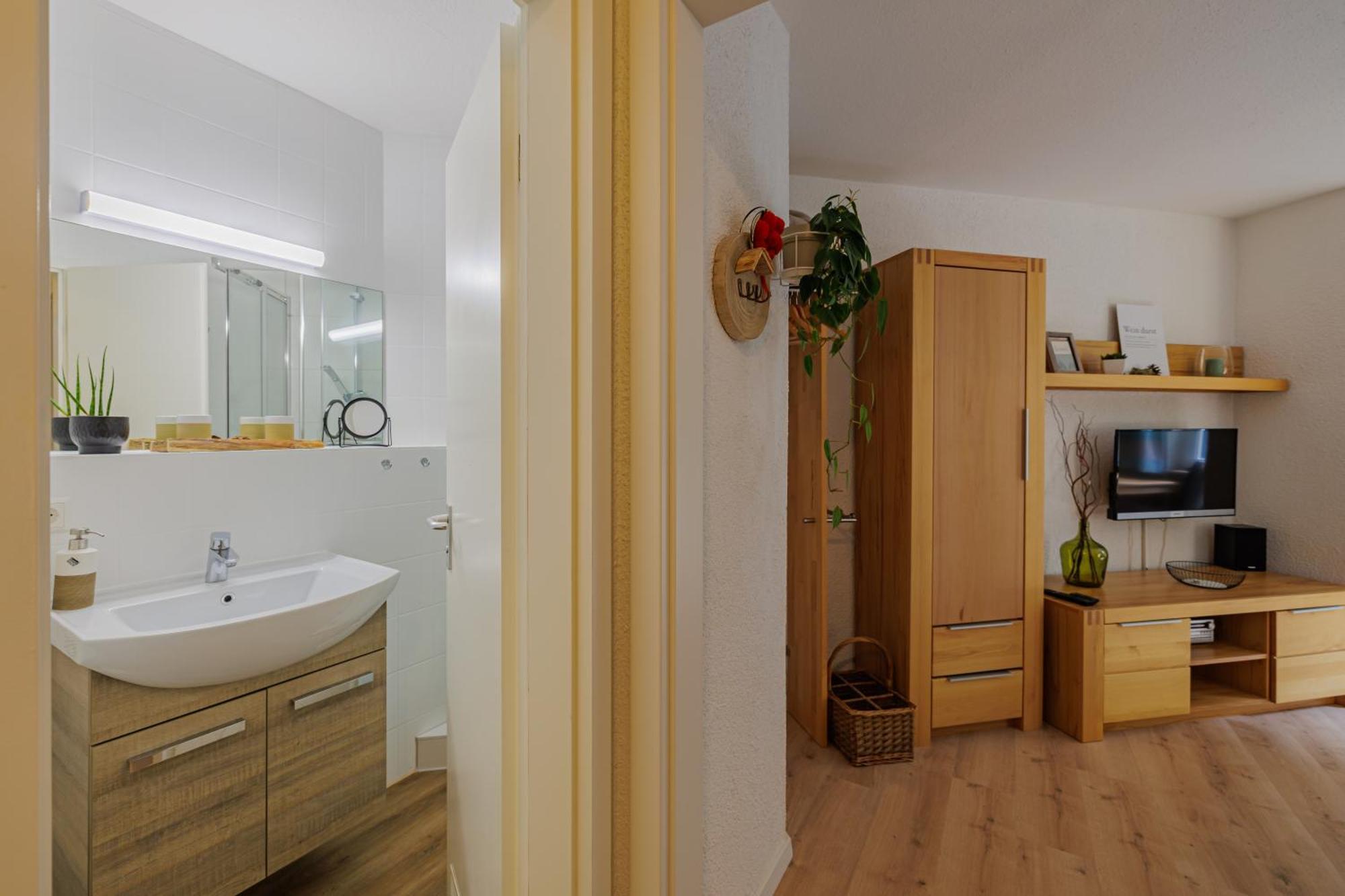 Baechle Im Wanderparadies Balkon Mit Blick Auf Den Bach Sauna Im Haus Tiefgarage E-Ladestation Todtnauberg Exterior foto